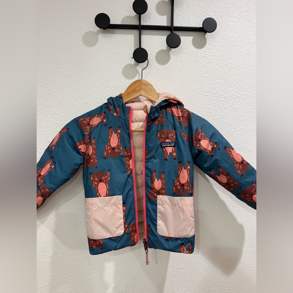 Patagonia Reversible Down Hoody (4T) - Picture 4 of 5